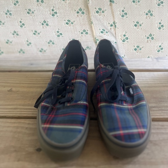 Plaid vans size 7 - Picture 3 of 5